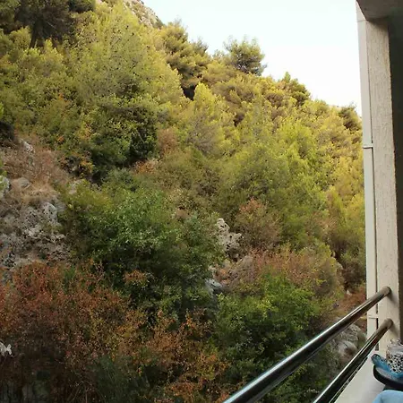Kaqaniku Hotel 2*